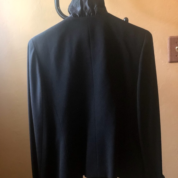 Jacket - Picture 4 of 4